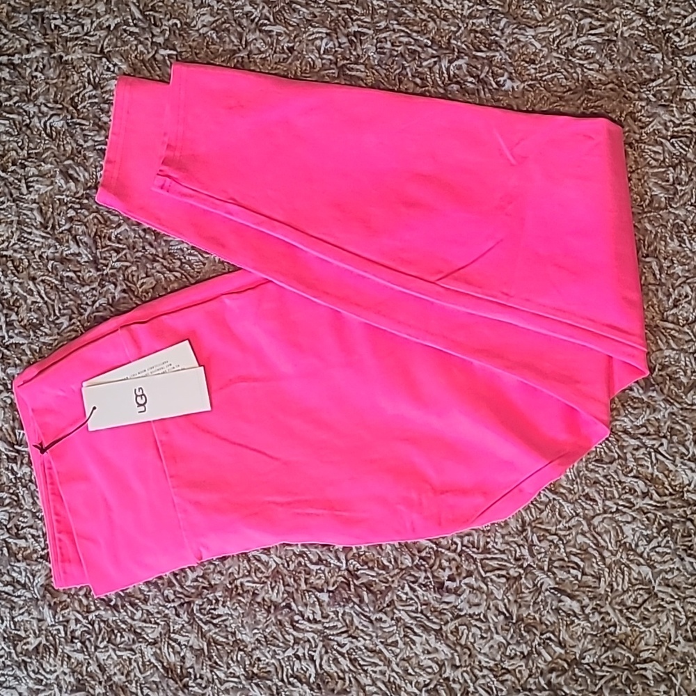 UGG hot pink saylor Leggings, thick material, 95% cotton 5% elastine, NWT